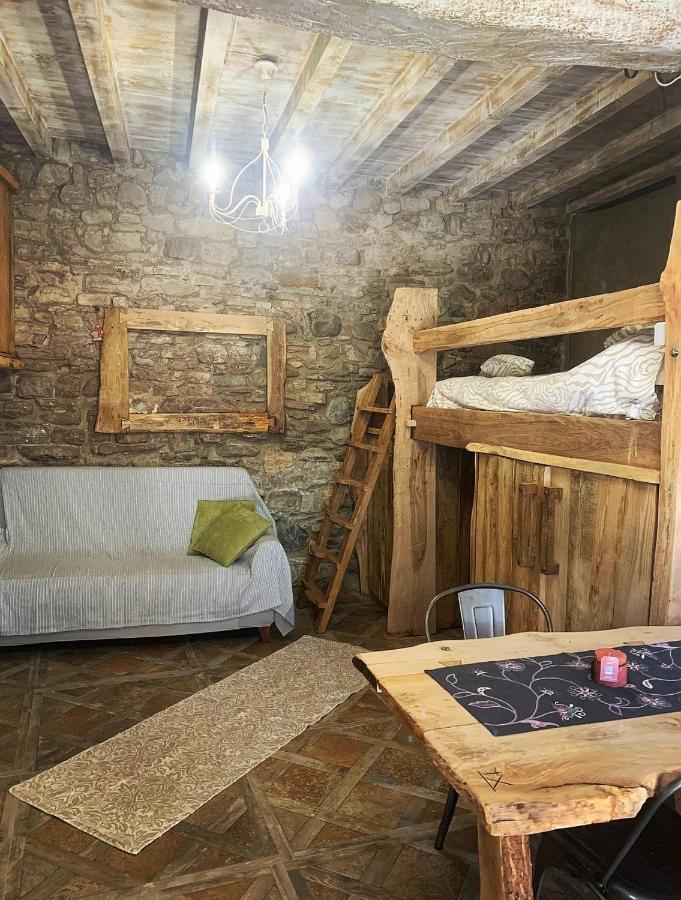 Apartamento Il Nido Di Matilde _Monolocale Design Sul Fiume_ Rossena Exterior foto